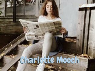 Charlotte_Mooch