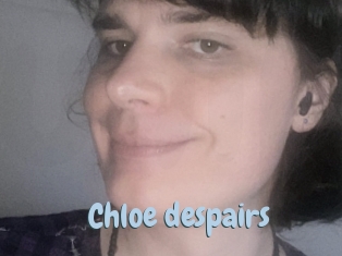 Chloe_despairs