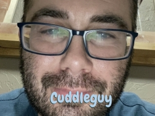 Cuddleguy