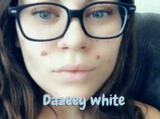 Dazeey_white