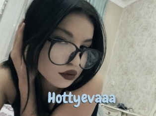 Hottyevaaa