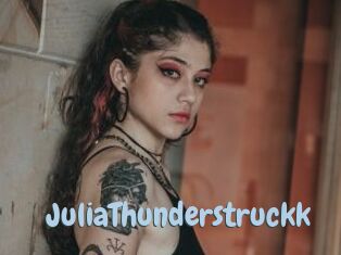 JuliaThunderstruckk