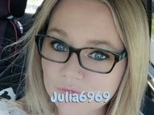 Julia6969