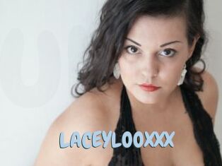 LACEYLOOXXX