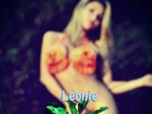 Leonie