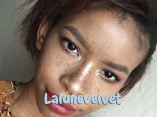 Lalunevelvet