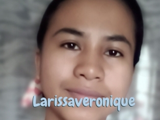 Larissaveronique