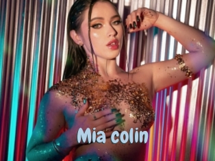 Mia_colin